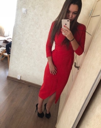 Олеся - Шлюха СПб, размер груди 2, метро Площадь Александра Невского