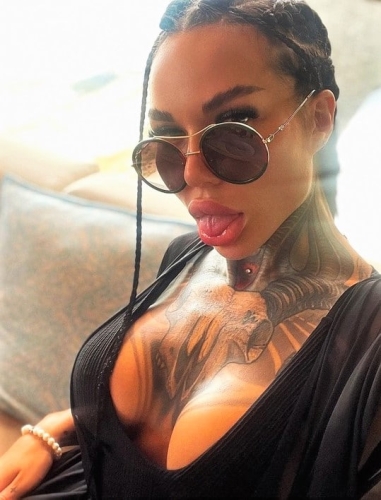 Анжелика - Индивидуалка СПб, размер груди 3, метро Горьковская